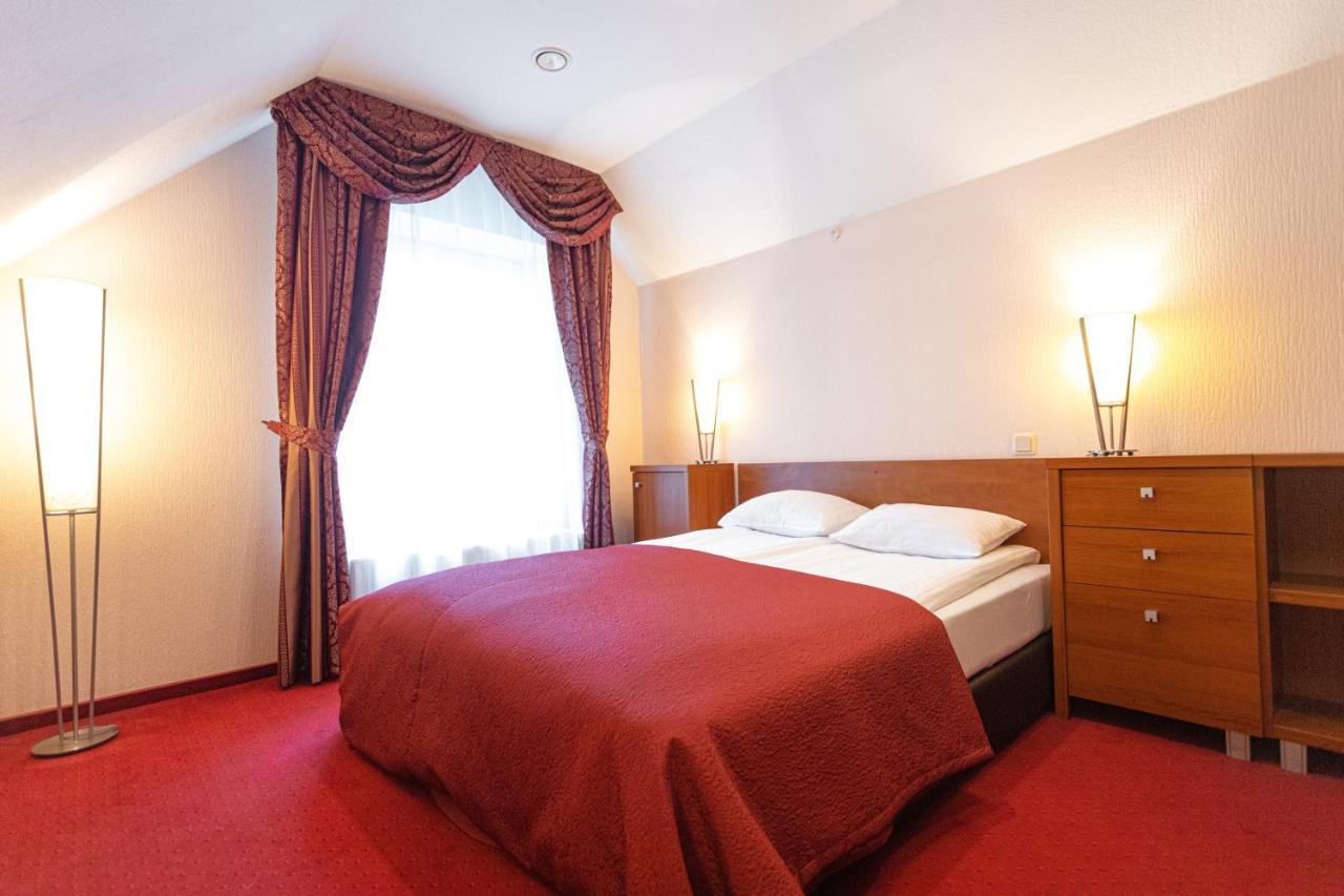 Good Stay Eiropa Hotel Economy Jūrkalne Kültér fotó