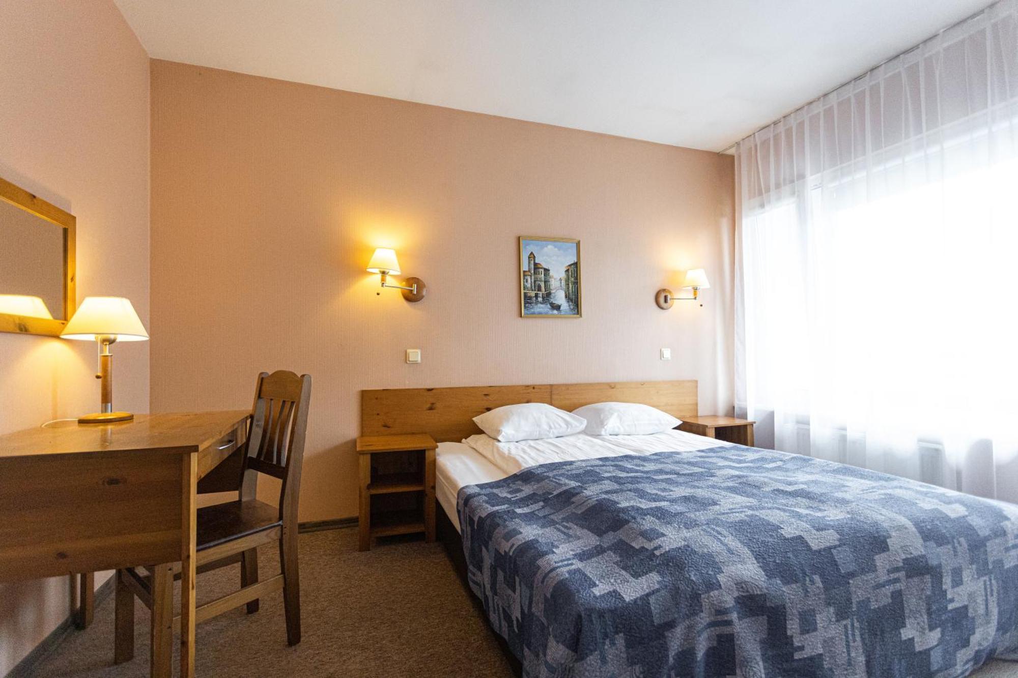 Good Stay Eiropa Hotel Economy Jūrkalne Kültér fotó