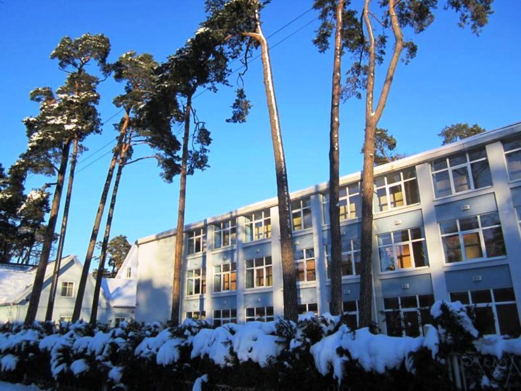 Good Stay Eiropa Hotel Economy Jūrkalne Kültér fotó